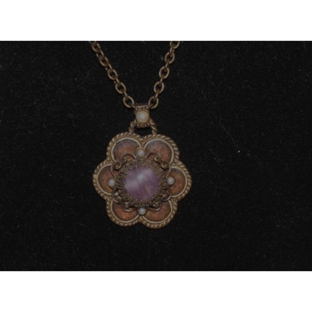 Vtg Ollipop Brass Filigree Pendant Necklace with Purple Cabochon & Faux Pearls